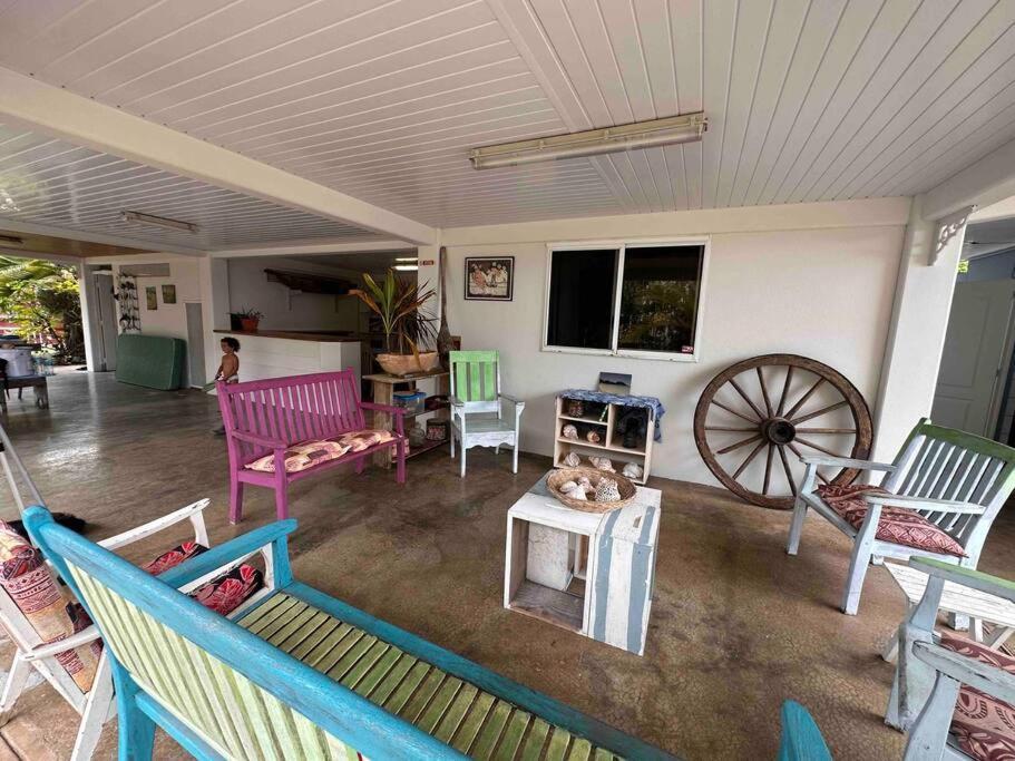 Meri Lodge Huahine Фаре Екстериор снимка
