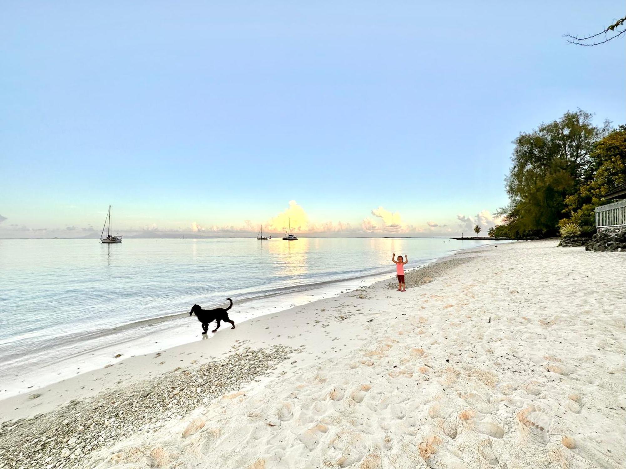 Meri Lodge Huahine Фаре Екстериор снимка